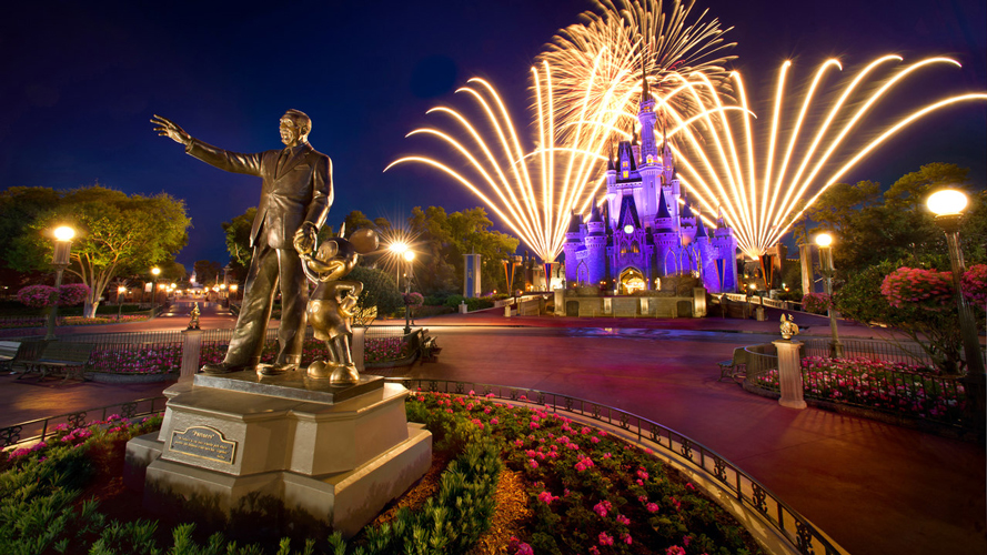 Walt Disney and Mickey's statue